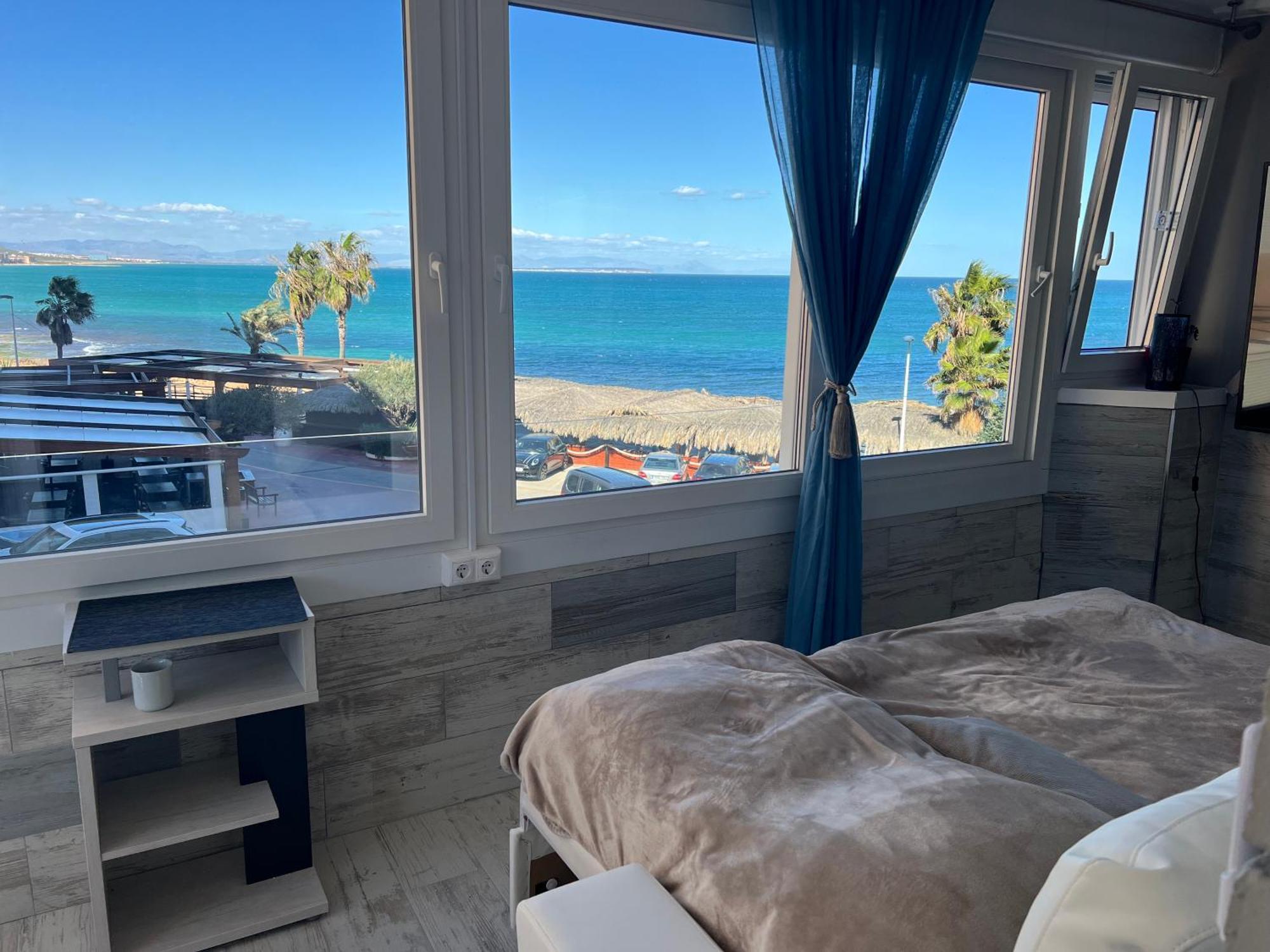 La Mata Apartment On The First Line Of The Sea Torrevieja Zewnętrze zdjęcie