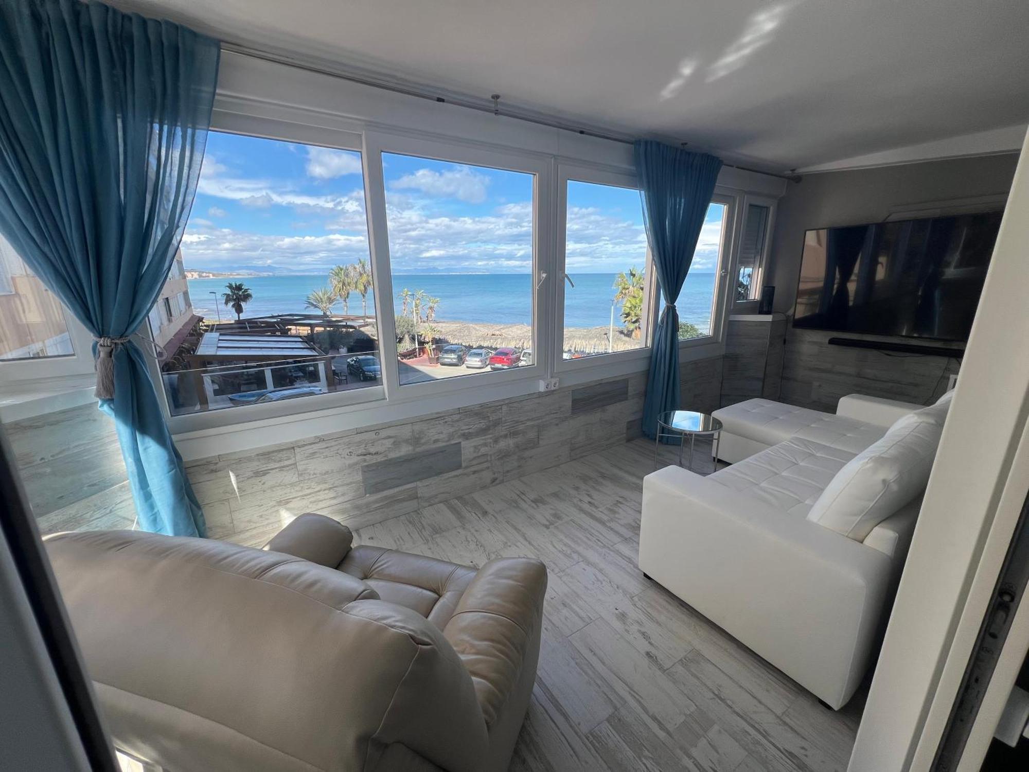 La Mata Apartment On The First Line Of The Sea Torrevieja Zewnętrze zdjęcie